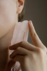 Gua Sha de cuarzo rosa - Nasei