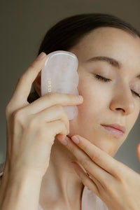 Gua Sha de cuarzo rosa - Nasei