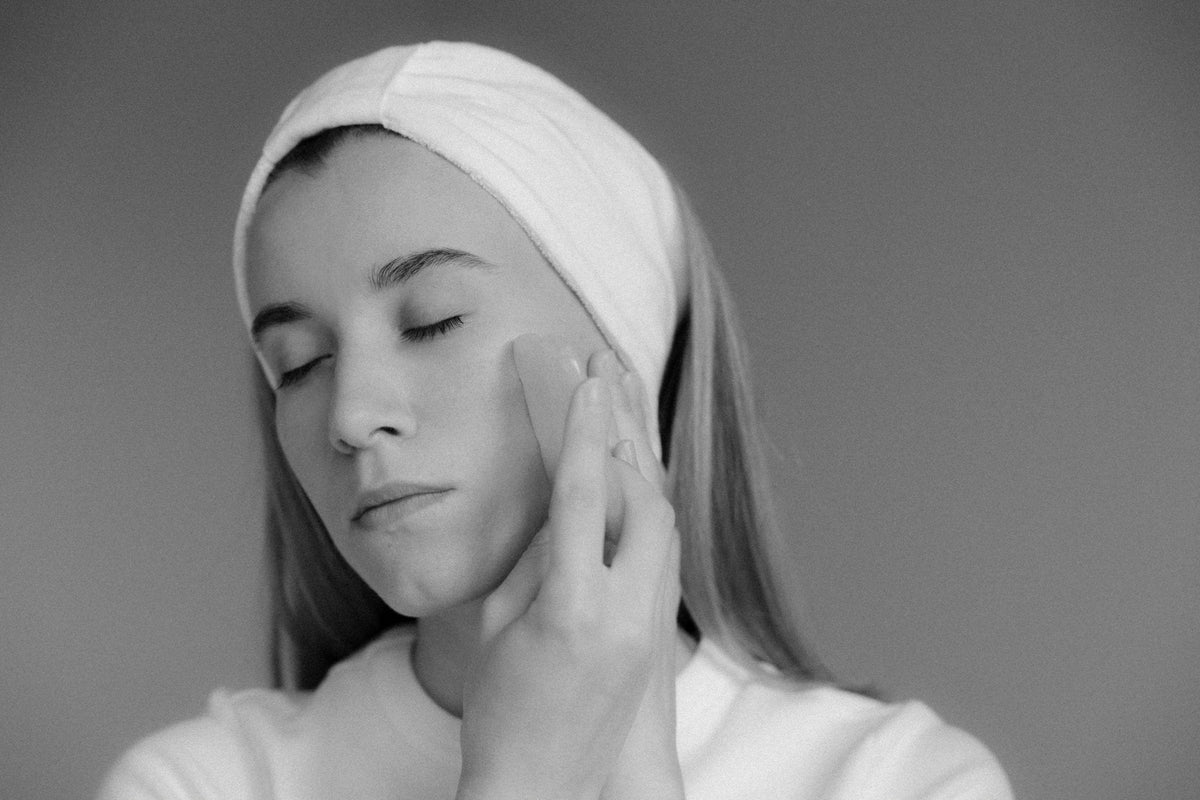 Gua Sha de cuarzo rosa - Nasei