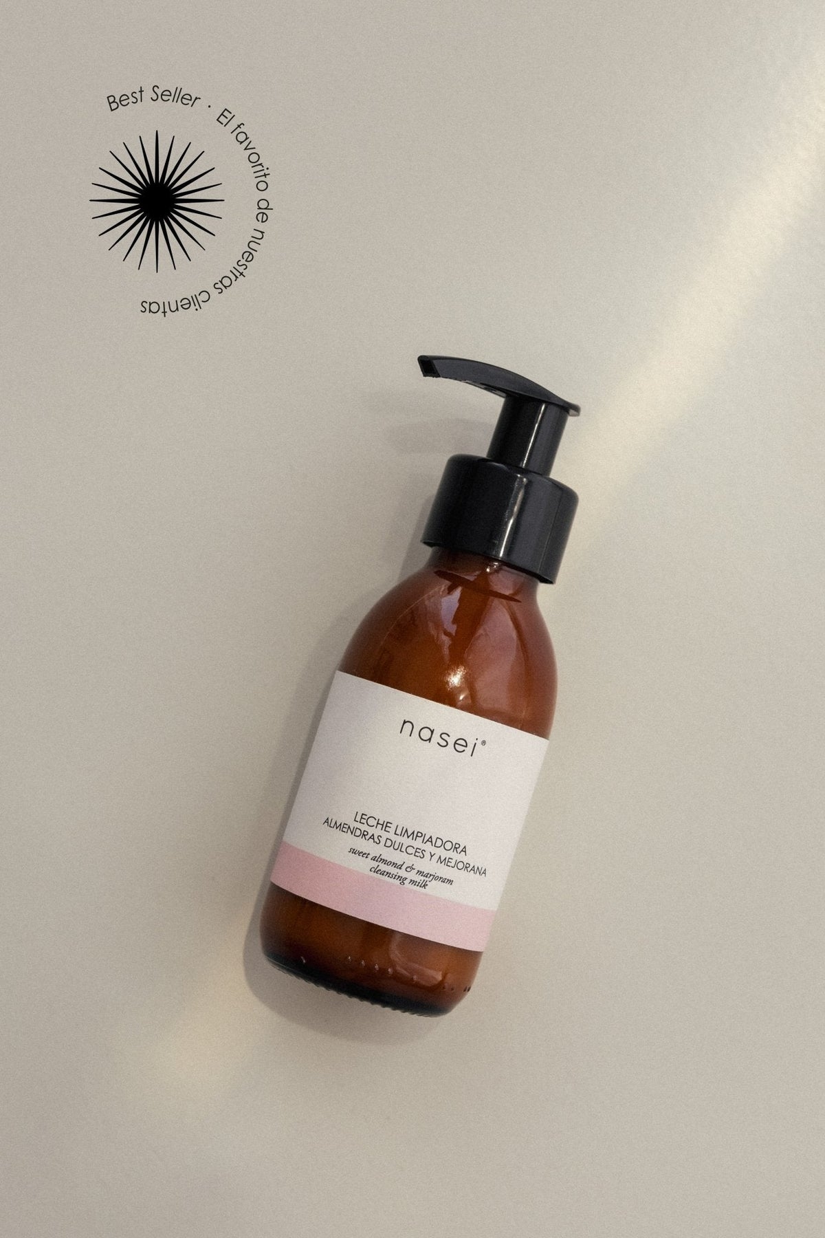 Leche limpiadora de almendras dulces y mejorana - Nasei