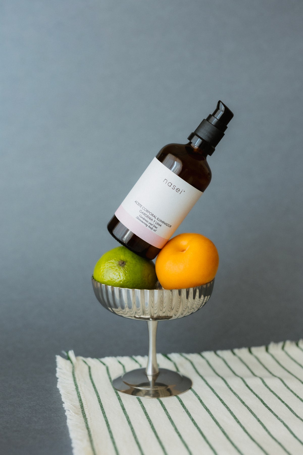 Aceite corporal iluminador gardenia y lima