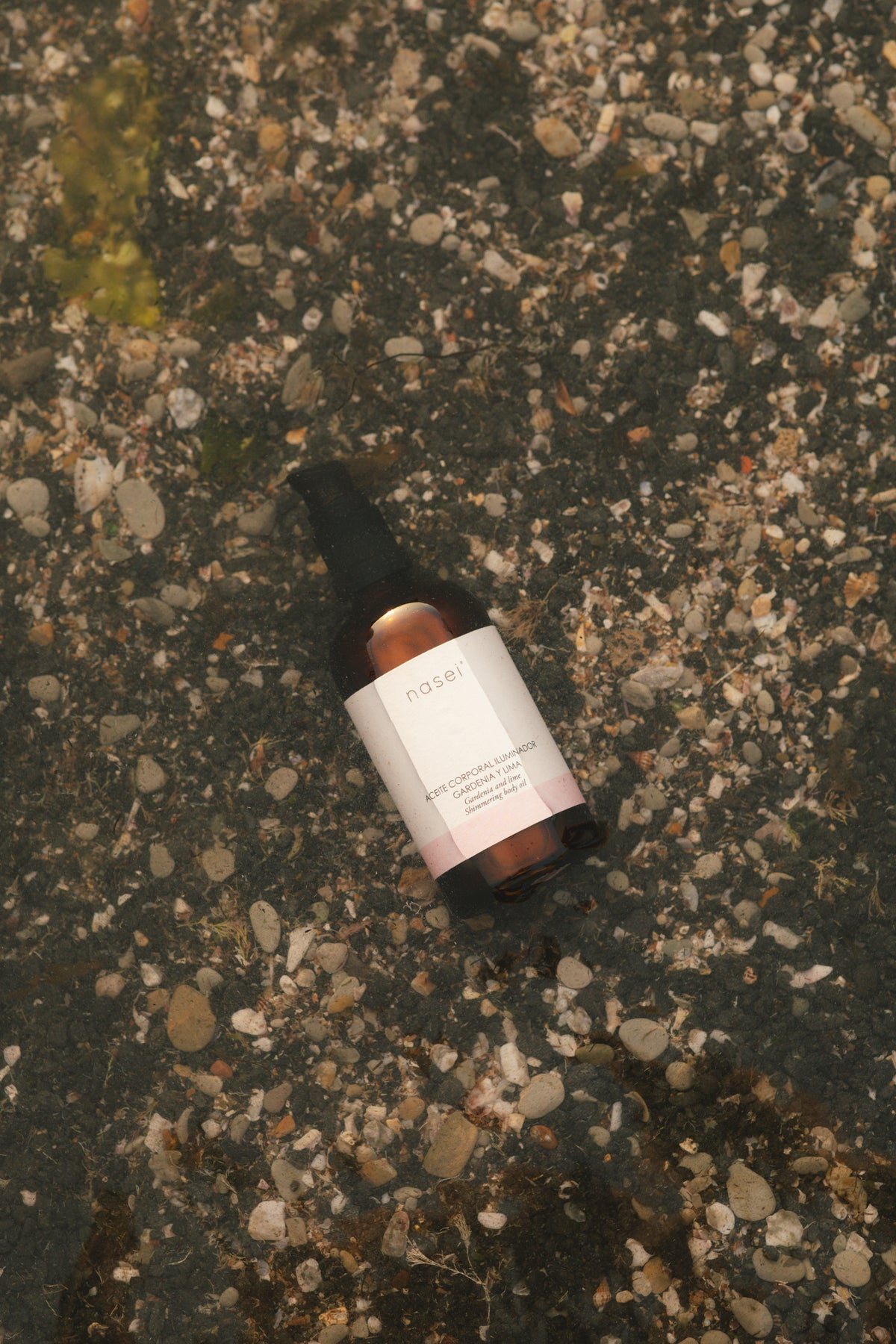 Aceite corporal iluminador gardenia y lima