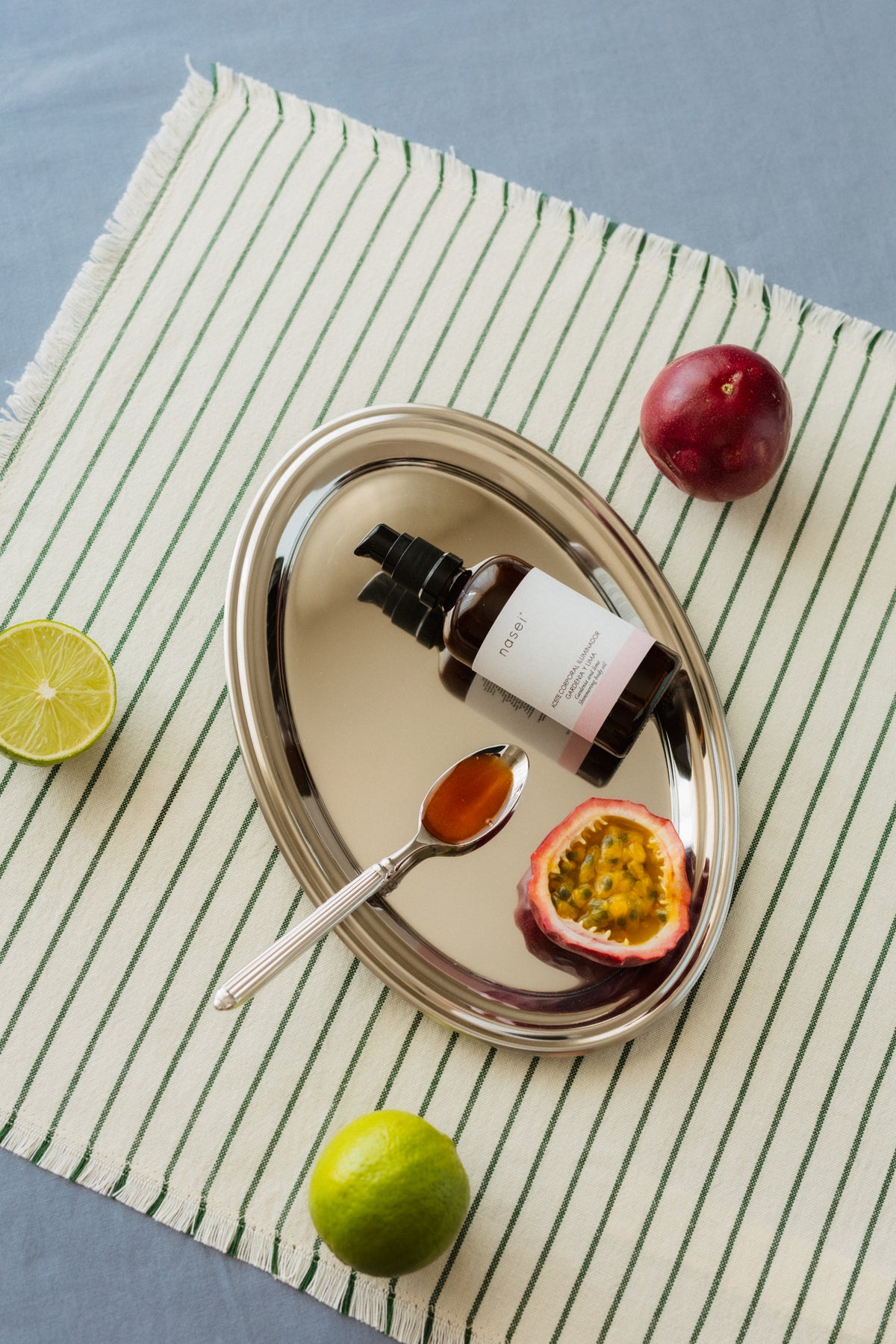 Aceite corporal iluminador gardenia y lima